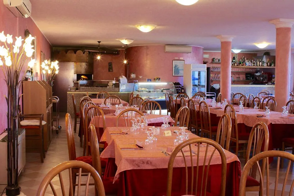 Hotel Monumento Certosa di Pavia 3*,